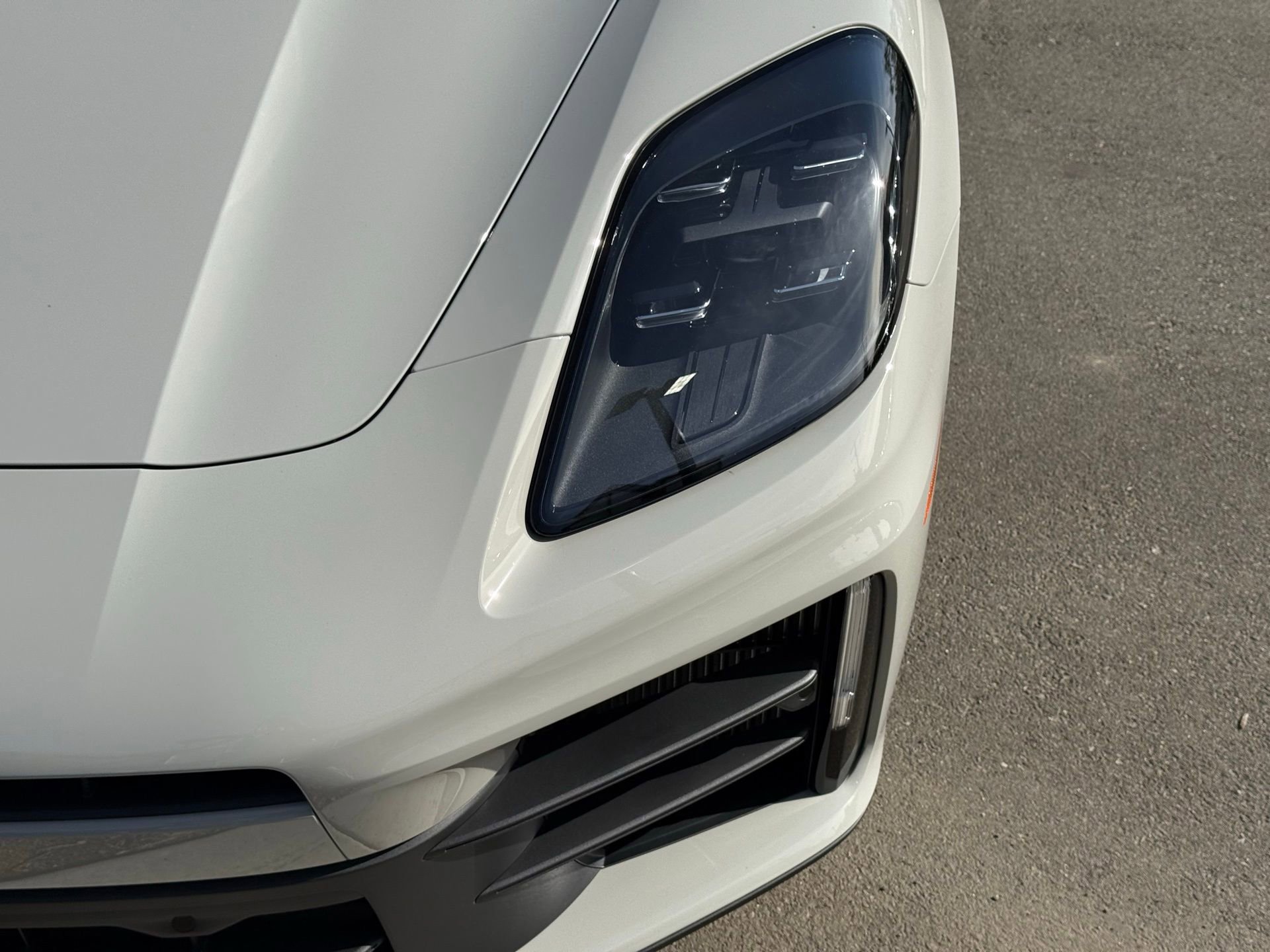 Certified 2026 Porsche Panamera image 11