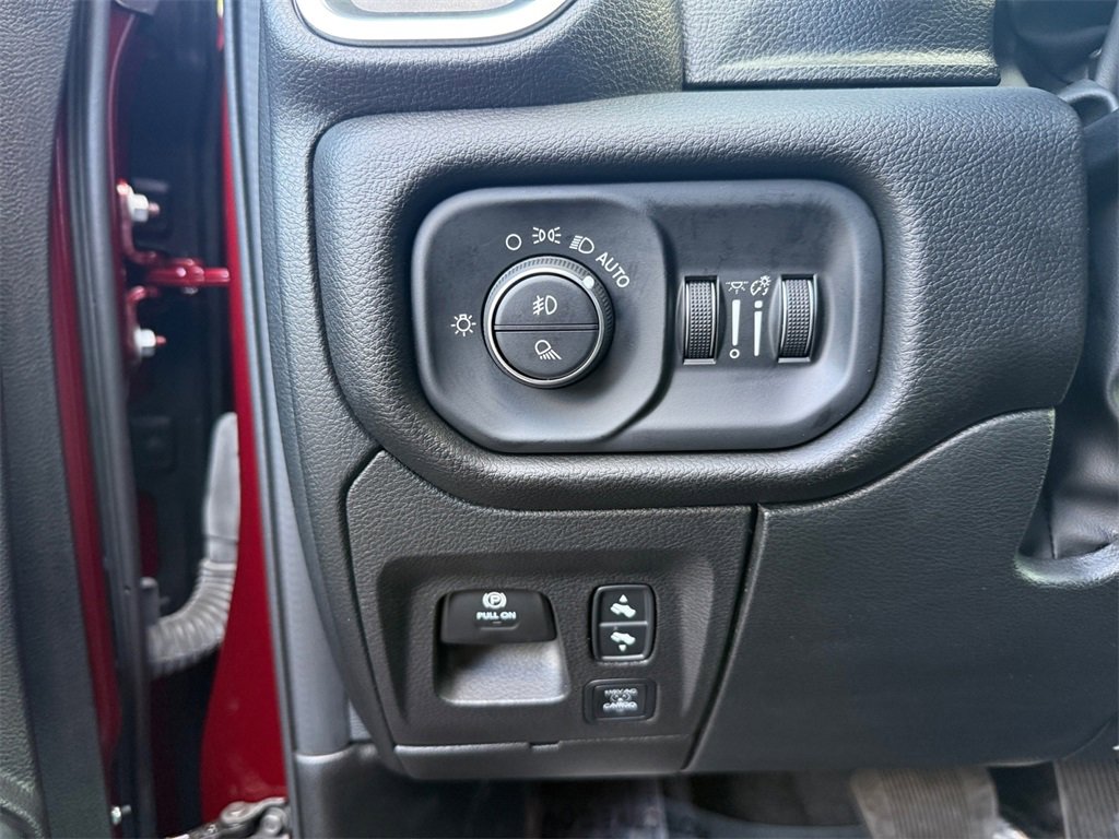 Used 2025 RAM 1500 Big Horn image 18