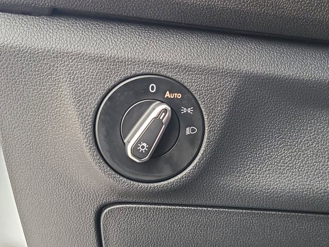 Used 2023 Volkswagen Jetta Sport image 22