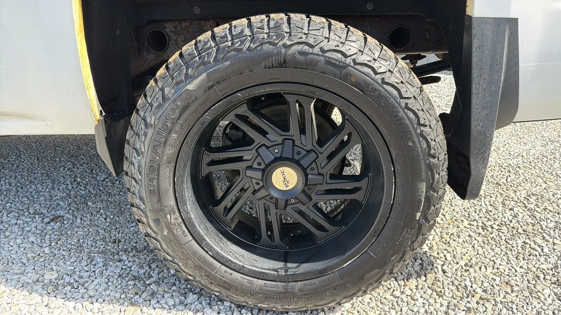 Used 2014 Chevrolet Silverado 1500 LT AWD/4WD image 2