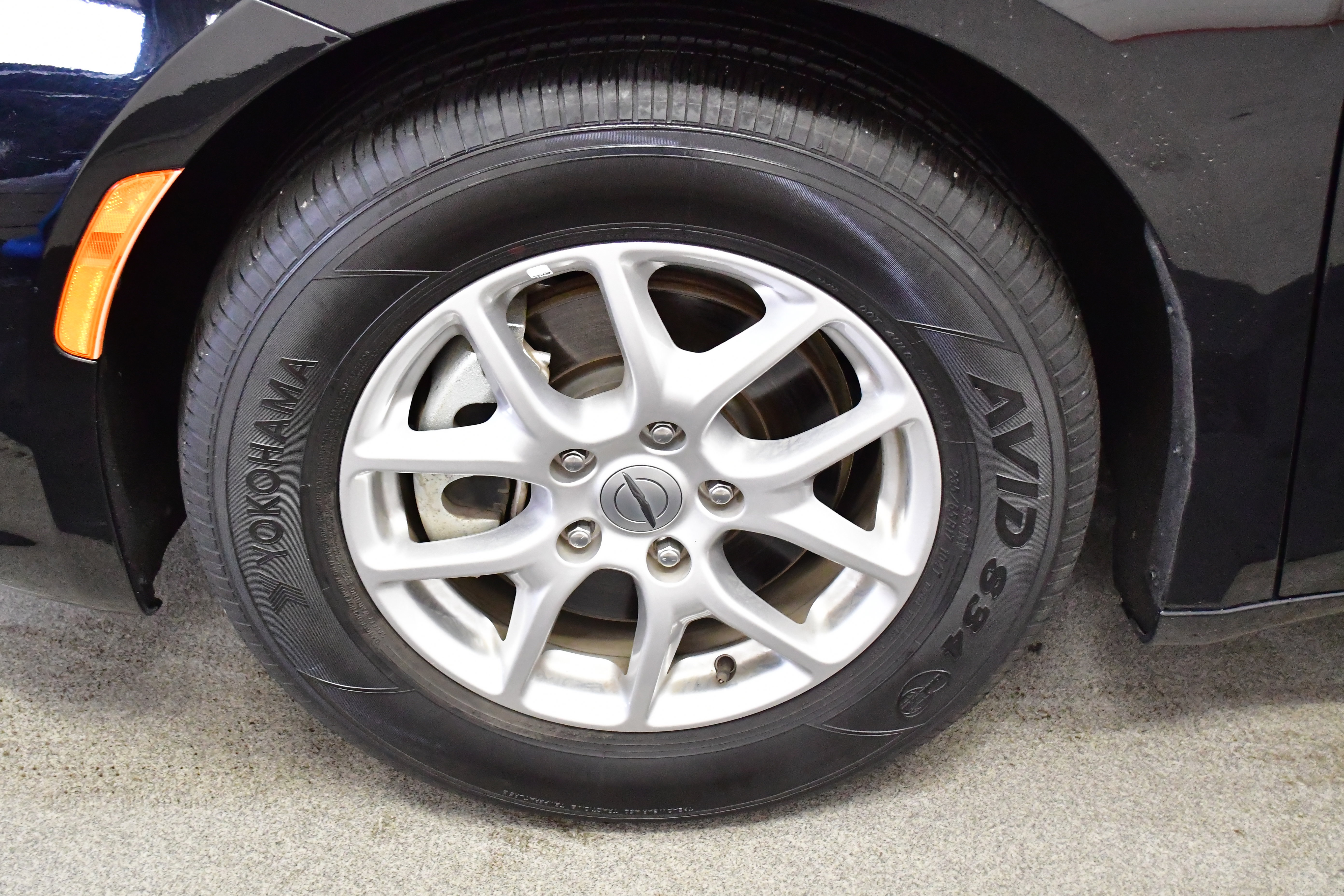 Used 2024 Chrysler Pacifica Touring-L image 70