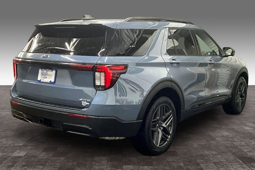Used 2025 Ford Explorer ST-Line w/ Premium Package AWD/4WD image 29