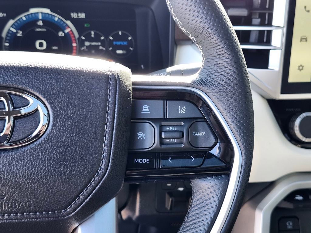 Used 2025 Toyota Tundra Capstone AWD/4WD image 30