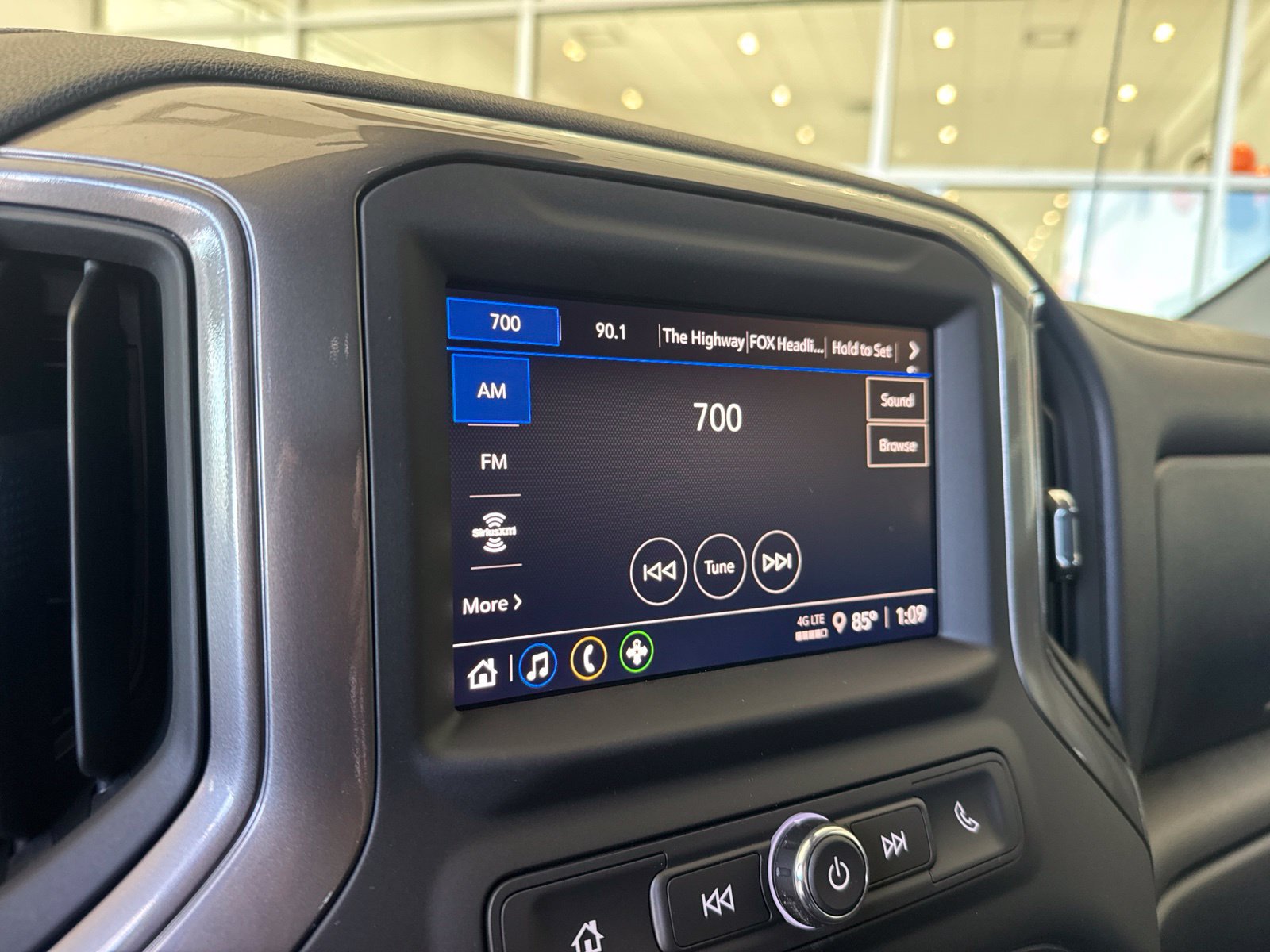 New 2026 Chevrolet Silverado 1500 Custom AWD/4WD image 27