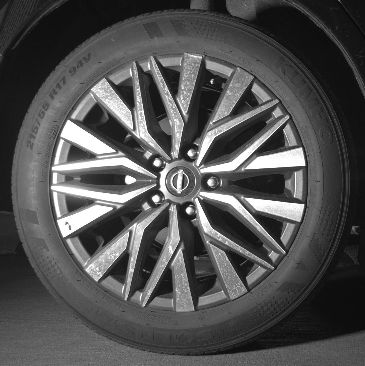 Used 2025 Nissan Altima 2.5 SV image 15