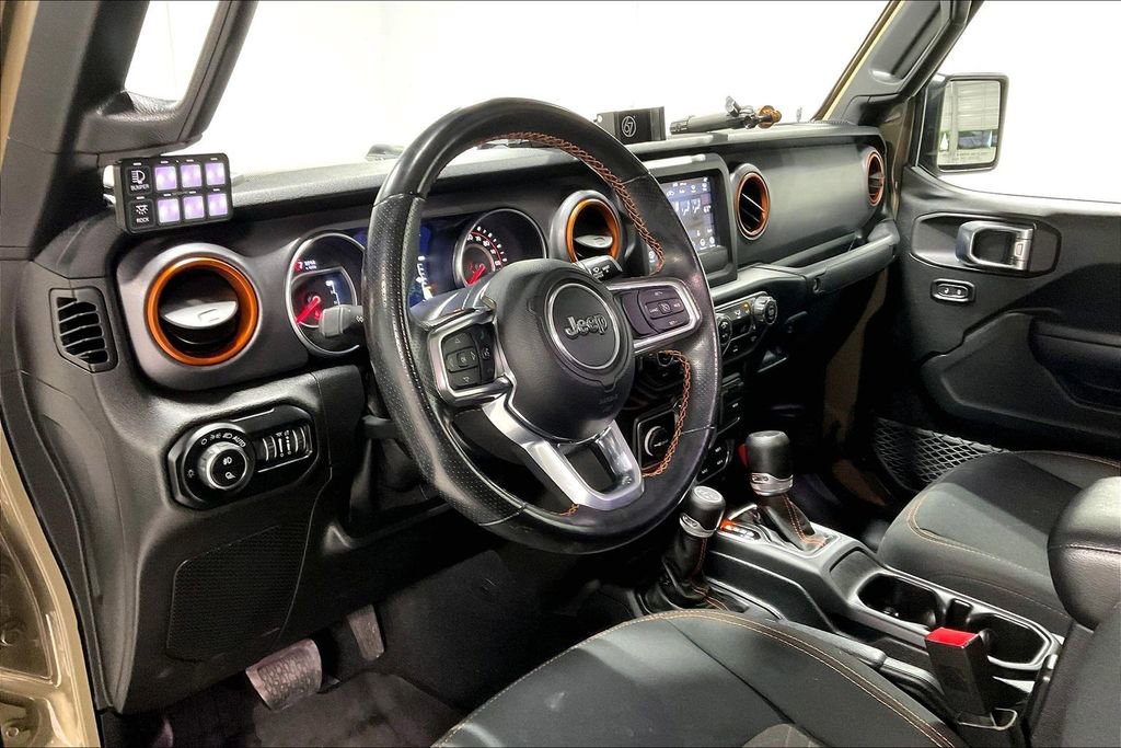 Used 2020 Jeep Gladiator Mojave w/ Trailer Tow Package image 12