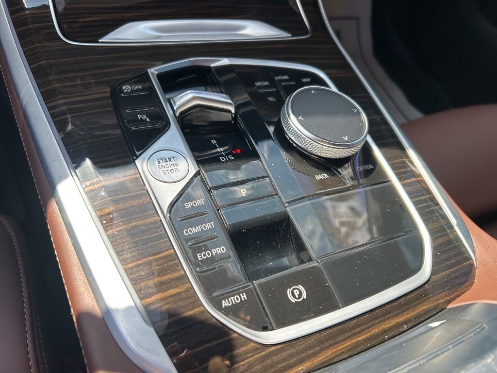 Used 2024 BMW X5 sDrive40i w/ M Sport Package image 12