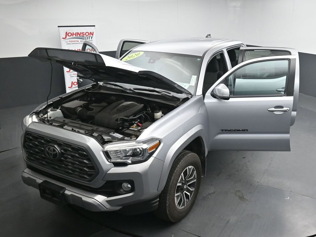 Used 2020 Toyota Tacoma TRD Sport w/ Technology Package image 38