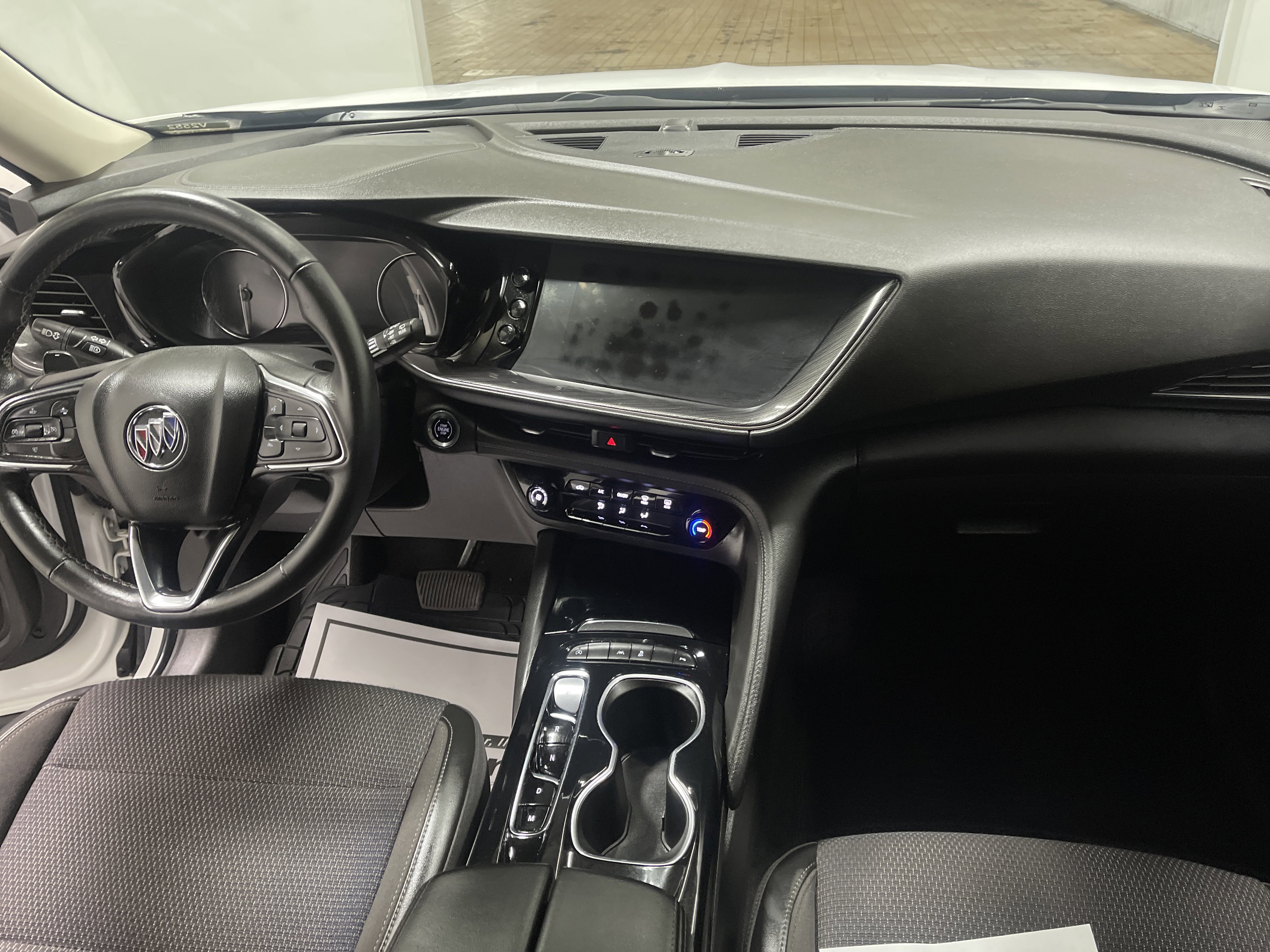 Used 2023 Buick Envision Preferred image 22