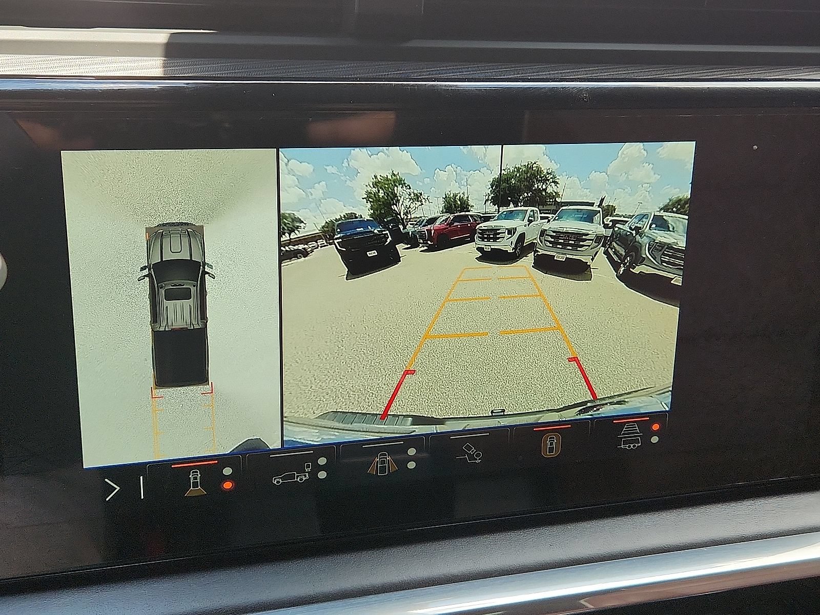 Used 2024 GMC Sierra 2500 Denali Ultimate AWD/4WD image 19