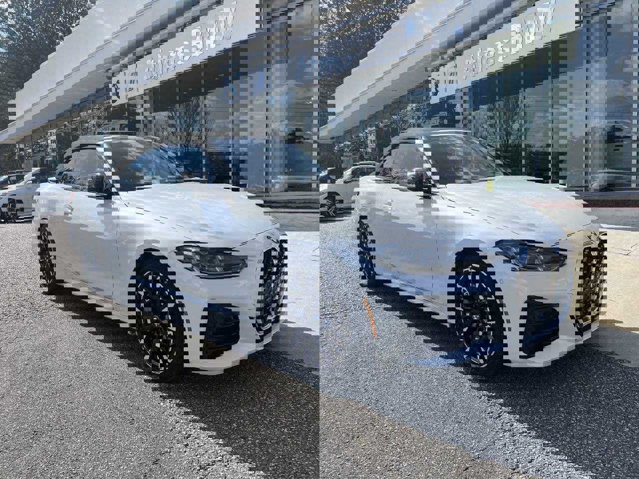 Used 2025 BMW 430i Convertible image 2