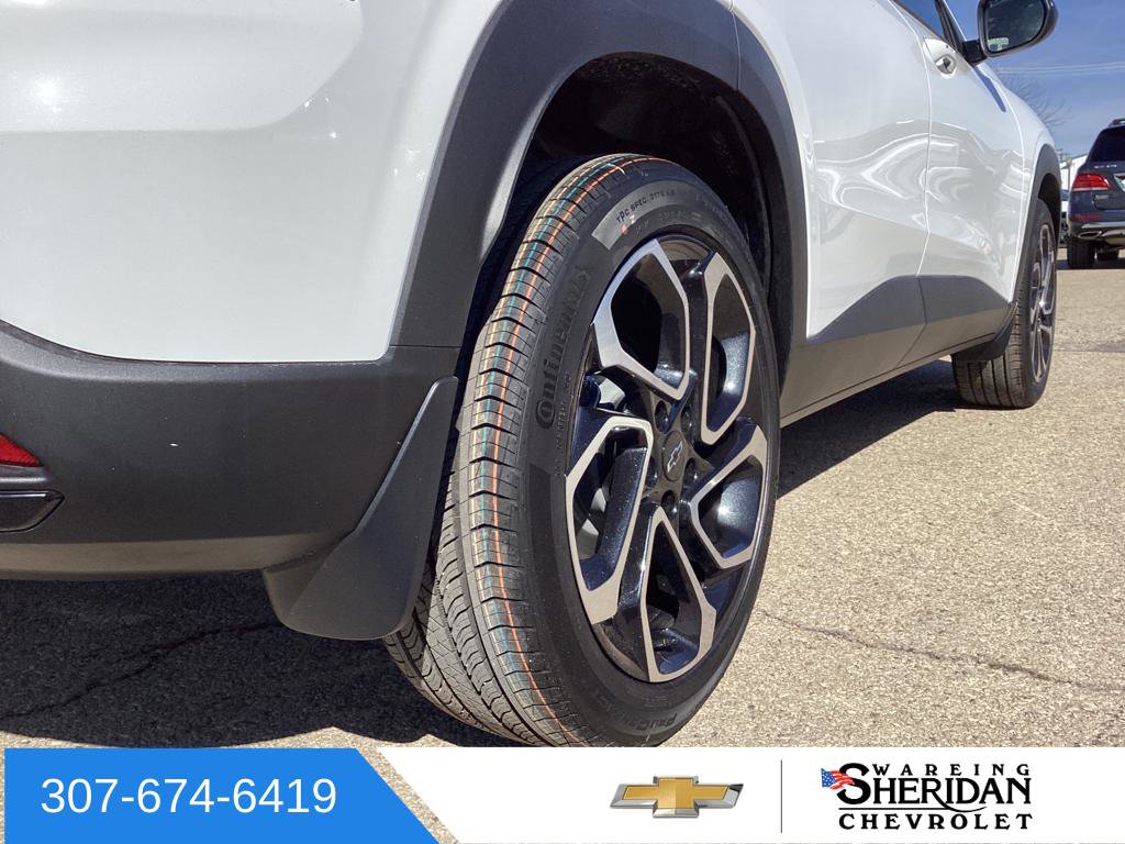 New 2026 Chevrolet Trax RS w/ Sunroof Package image 7