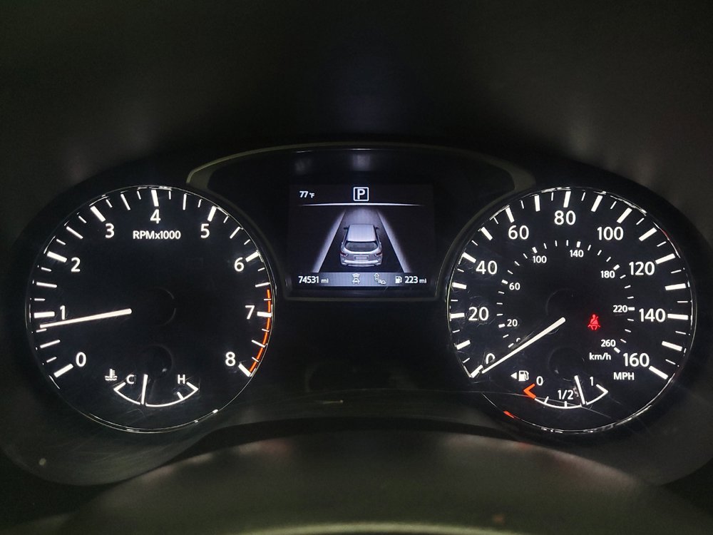 Used 2019 Nissan Pathfinder Platinum FWD image 23