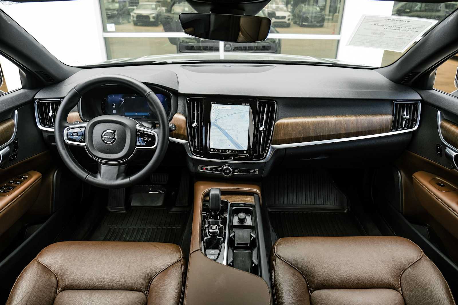 Used 2025 Volvo V90 B6 Cross Country Plus w/ Protection Package Premier AWD/4WD image 14
