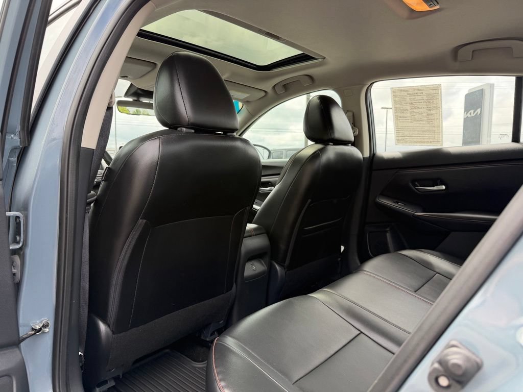 Used 2024 Nissan Sentra SR w/ SR Premium Package FWD image 26