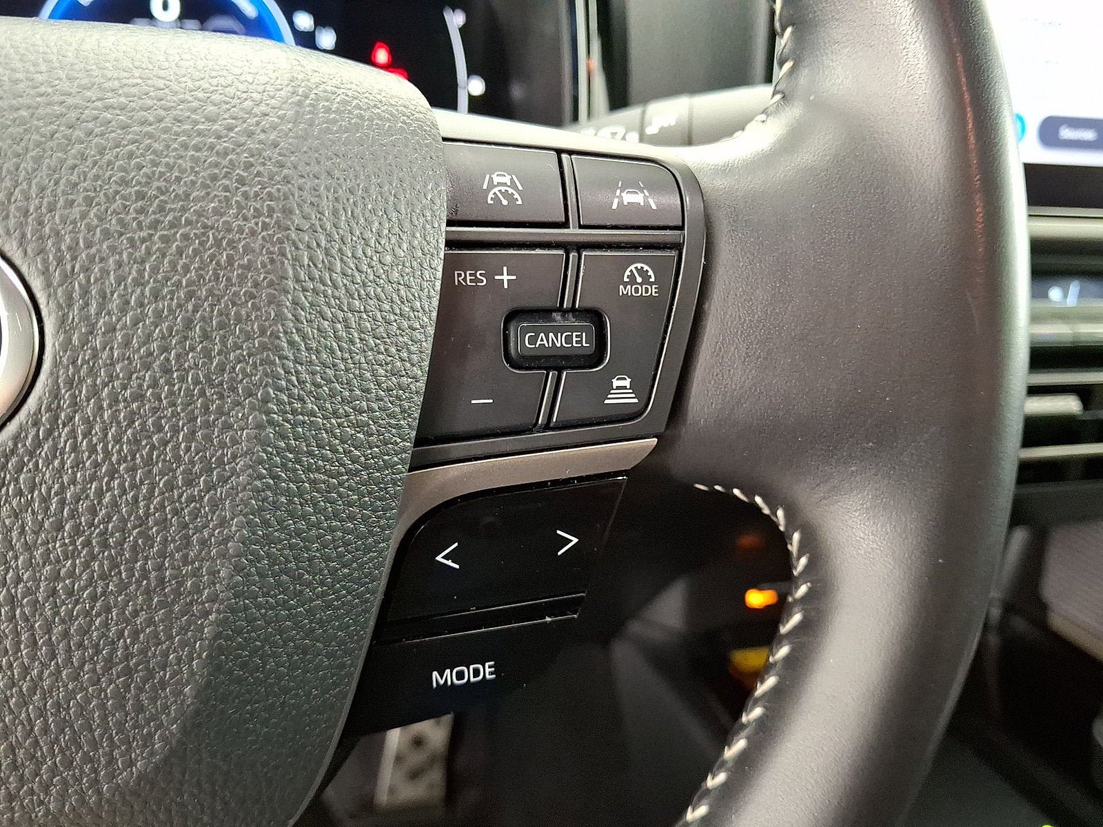 Certified 2025 Toyota Camry SE w/ Convenience Package AWD/4WD image 10