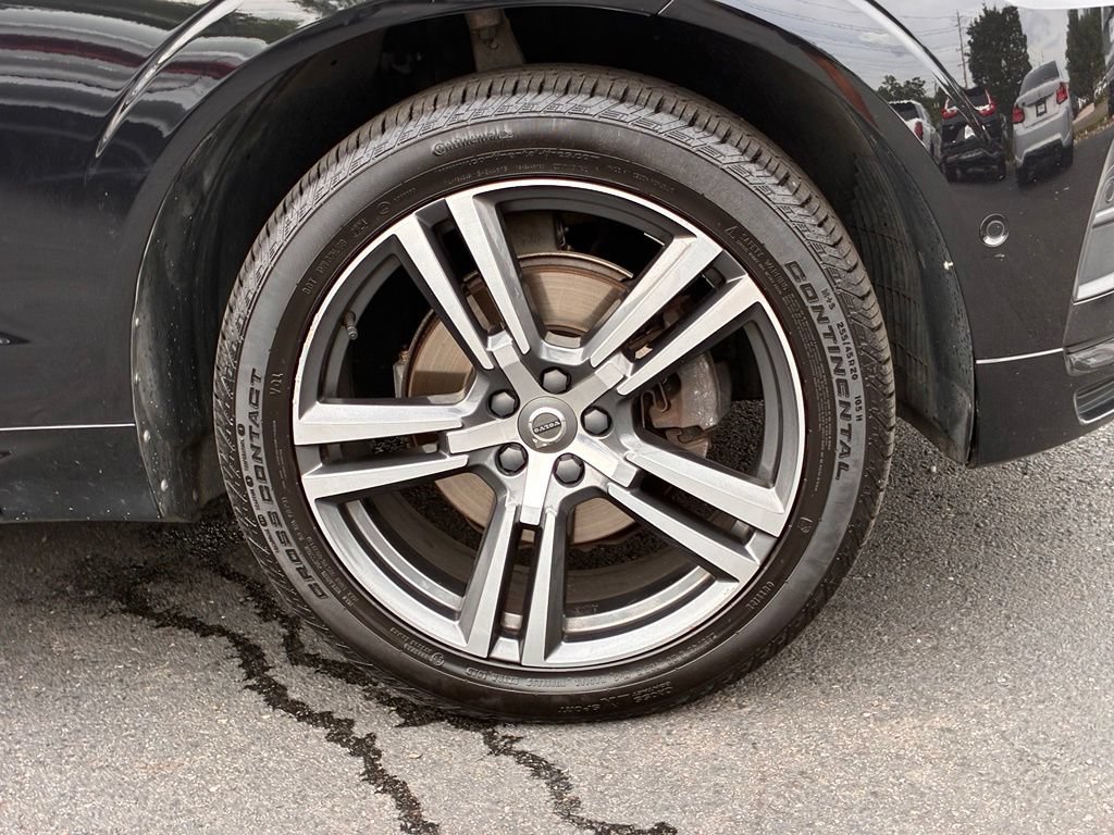 Used 2018 Volvo XC60 T5 Momentum w/ Vision Package AWD/4WD image 50