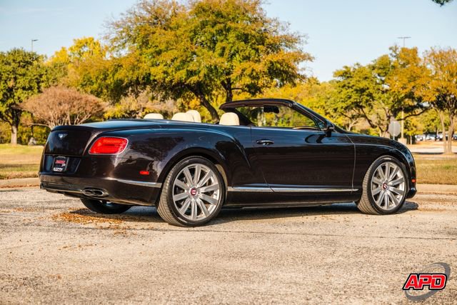 Used 2015 Bentley Continental GT image 40