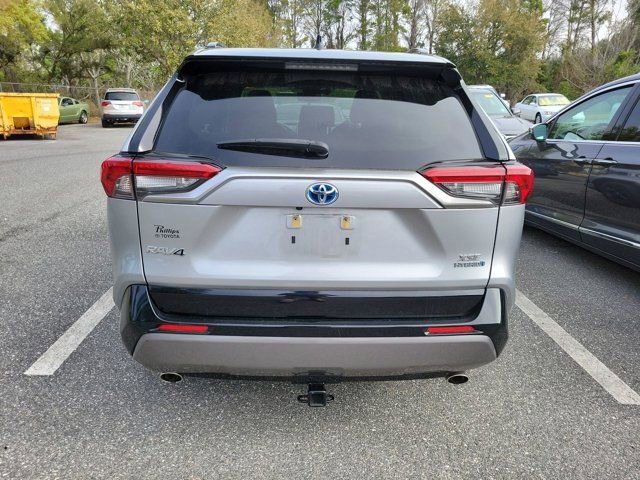 Used 2019 Toyota RAV4 XSE image 5