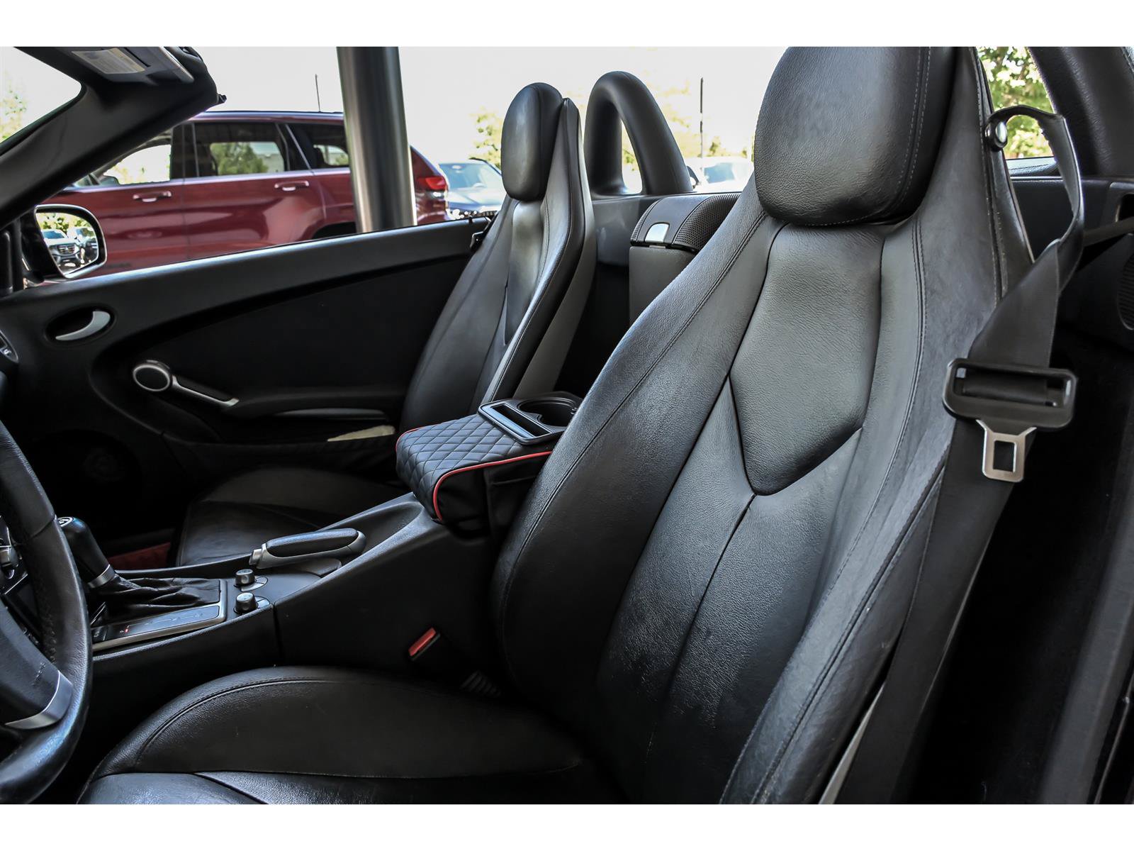 Used 2009 Mercedes-Benz SLK 300 image 12