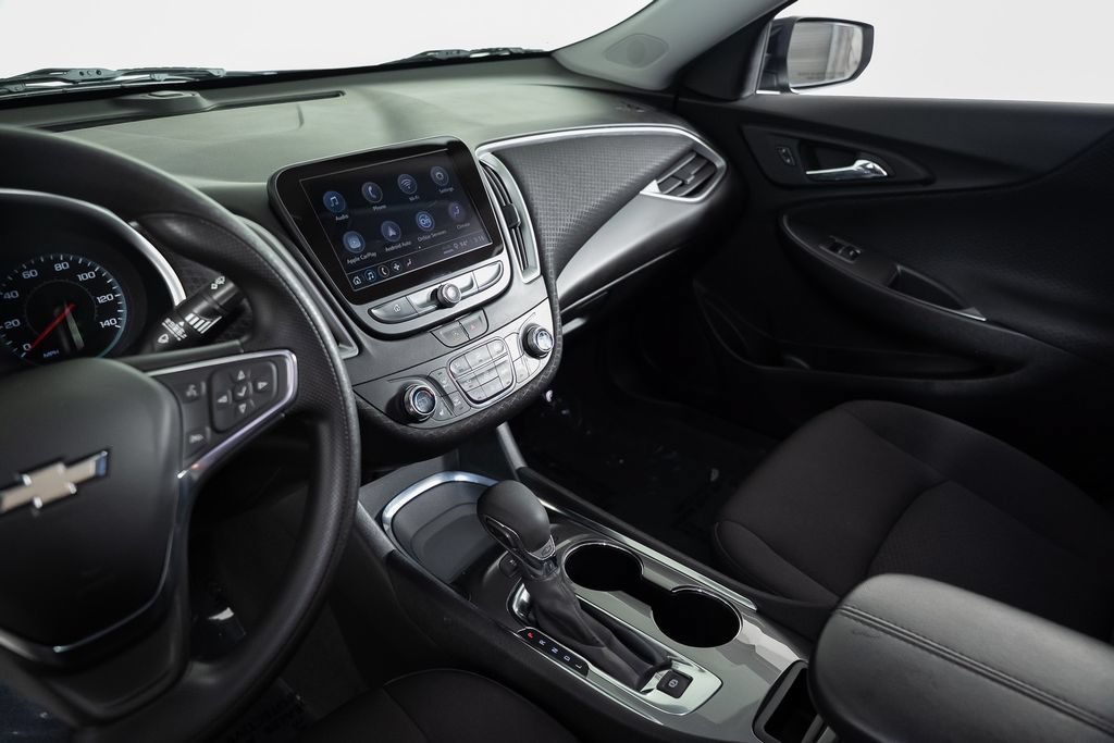 Used 2025 Chevrolet Malibu LT FWD image 27