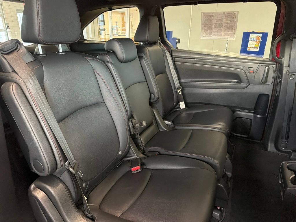Used 2025 Honda Odyssey Sport-L image 90