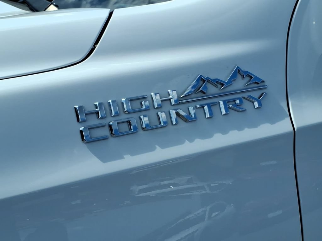 Certified 2023 Chevrolet Tahoe High Country AWD/4WD image 8