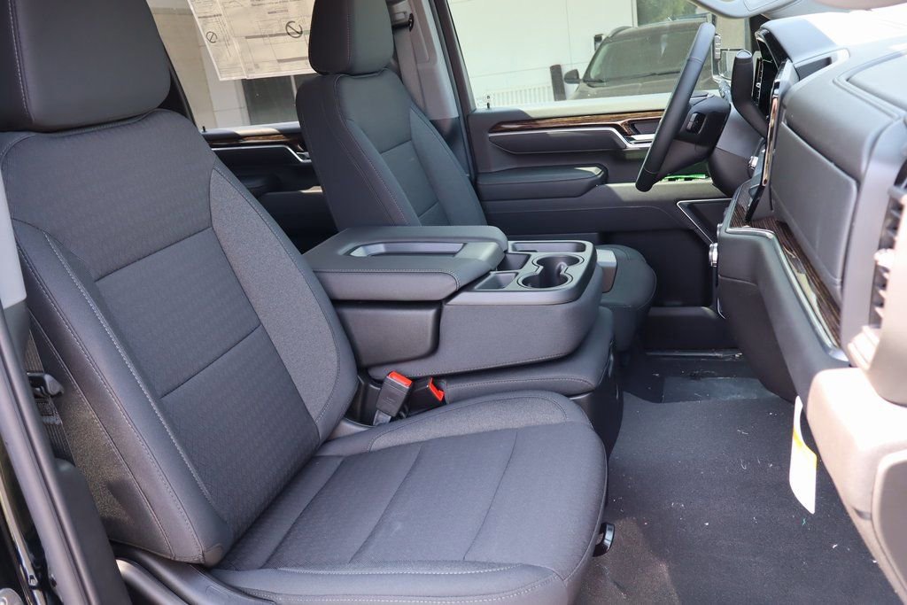 New 2025 GMC Sierra 2500 SLE w/ Preferred Package image 21