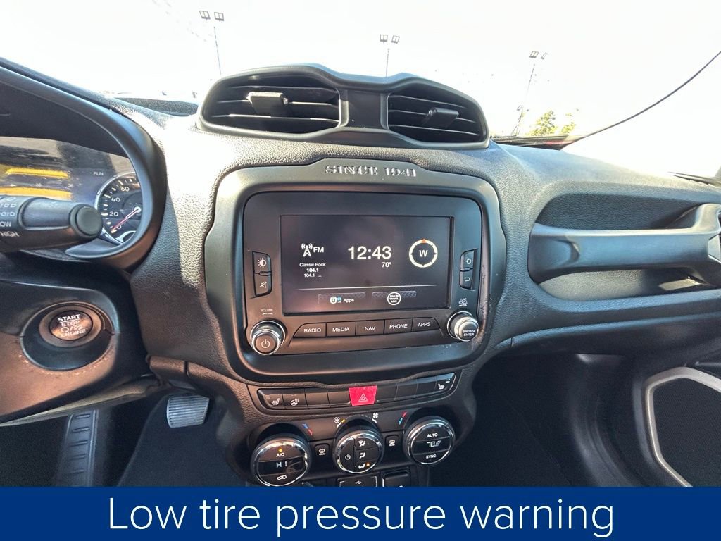 Used 2017 Jeep Renegade Limited image 36