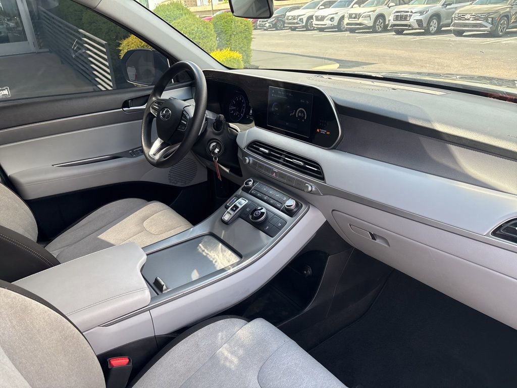 Used 2021 Hyundai Palisade SE image 12