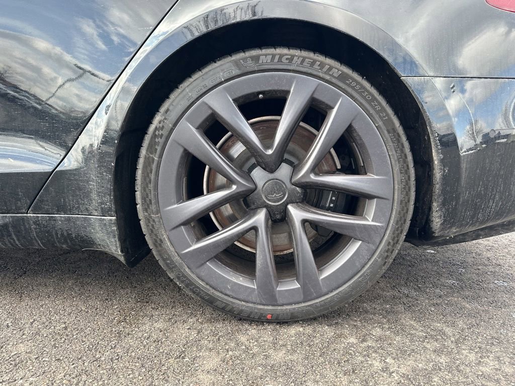 Used 2022 Tesla Model S image 6