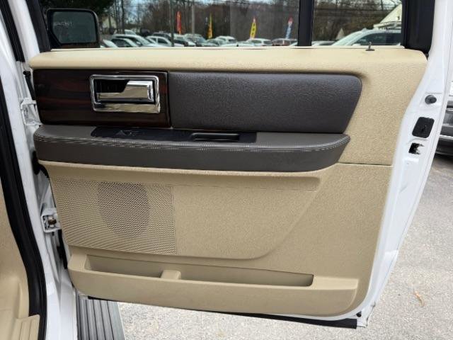 Used 2017 Lincoln Navigator L Reserve AWD/4WD image 40