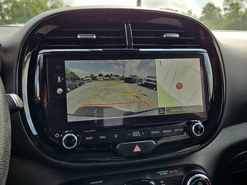 Used 2023 Kia Soul S FWD image 18