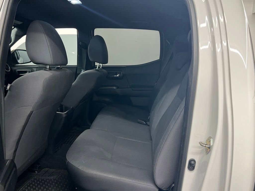 Used 2019 Toyota Tacoma TRD Off-Road w/ Technology Package RWD image 12