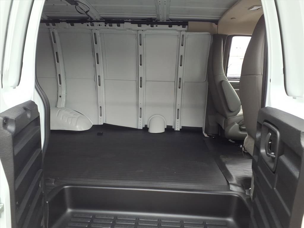 New 2025 Chevrolet Express 2500 w/ Driver Convenience Package image 18