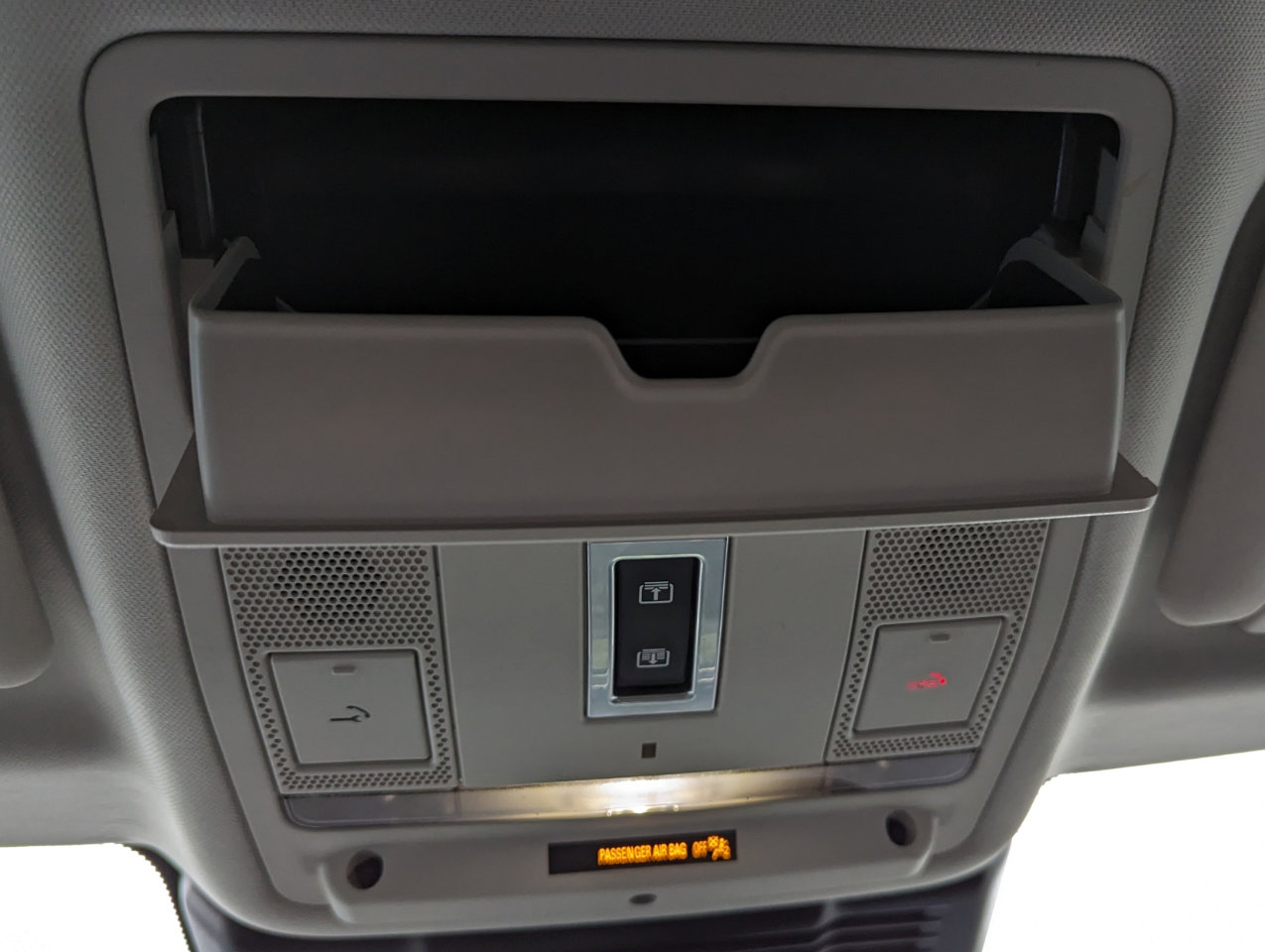 Used 2021 Land Rover Range Rover Evoque S image 25