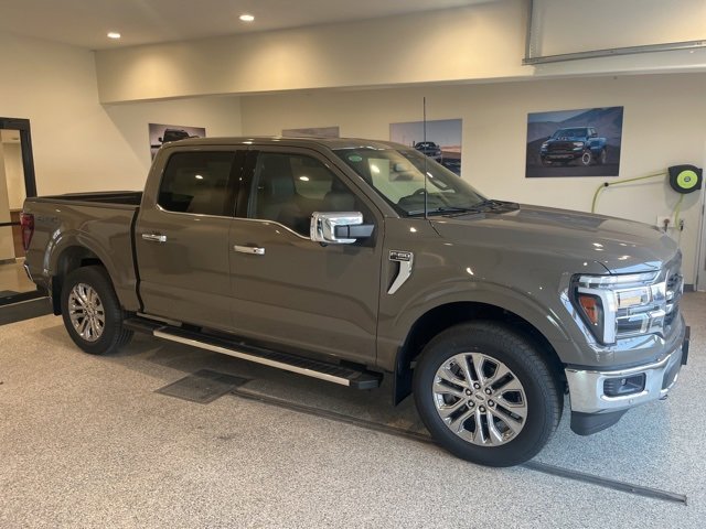 New 2025 Ford F150 Lariat w/ Equipment Group 502A High video 1