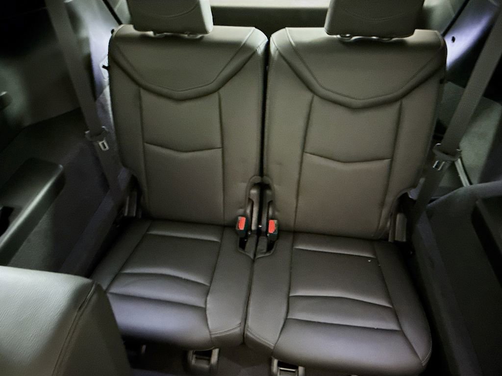 Used 2024 Cadillac XT6 Luxury AWD/4WD image 28