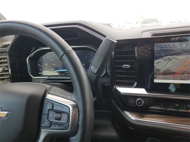 Used 2024 Chevrolet Silverado 1500 LT image 16