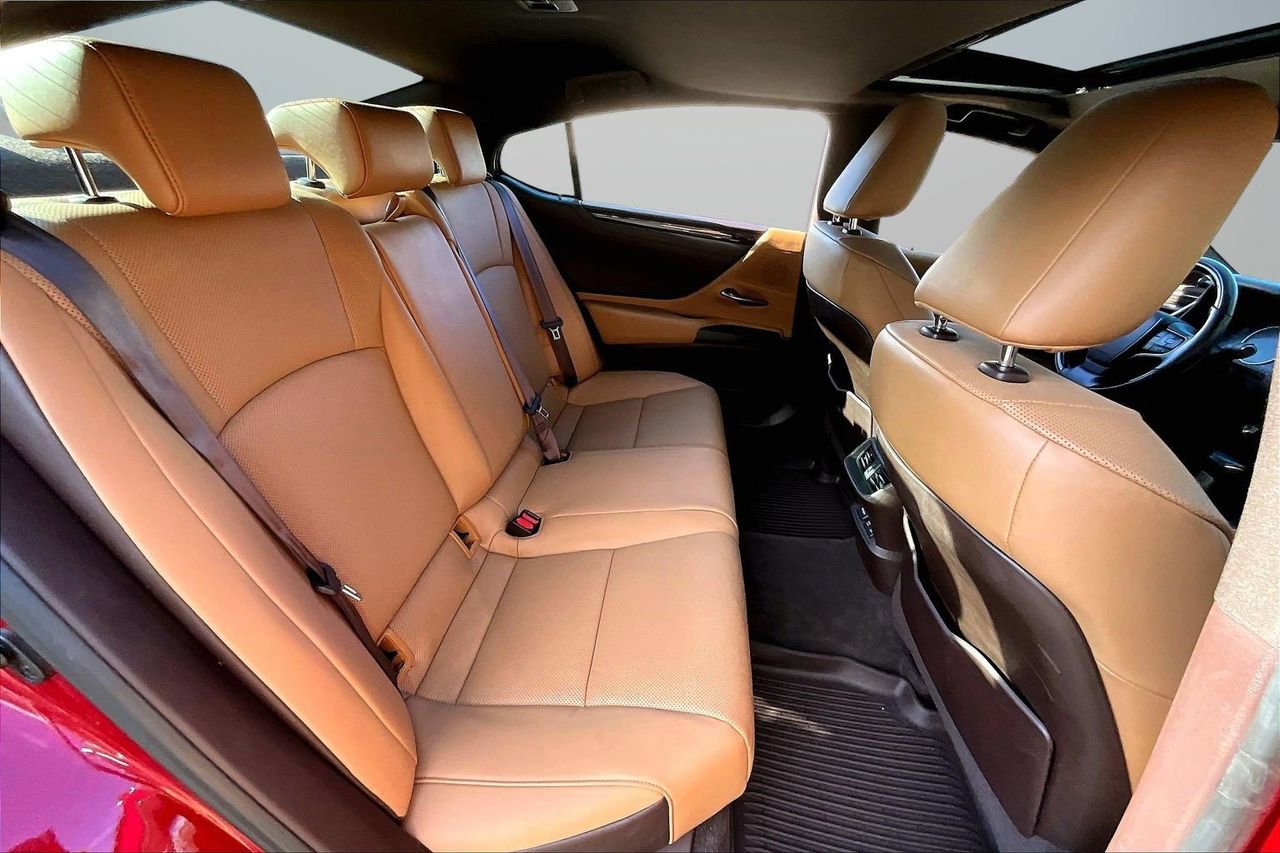 Used 2020 Lexus ES 350 w/ Premium Package image 24