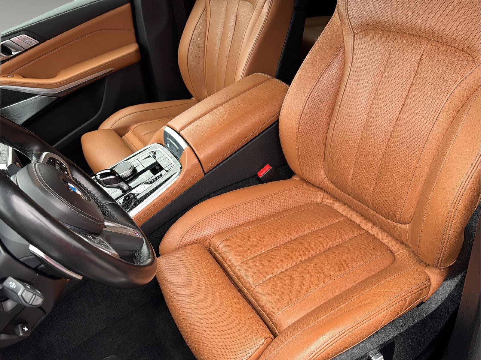 Used 2022 BMW X7 M50i AWD/4WD image 19