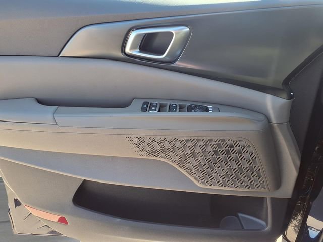 New 2026 Kia Carnival FWD image 14