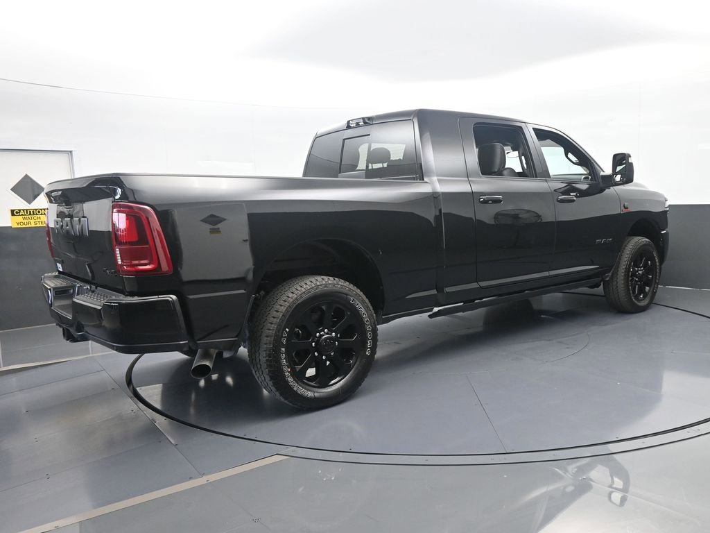 Used 2026 RAM 3500 Laramie AWD/4WD image 6