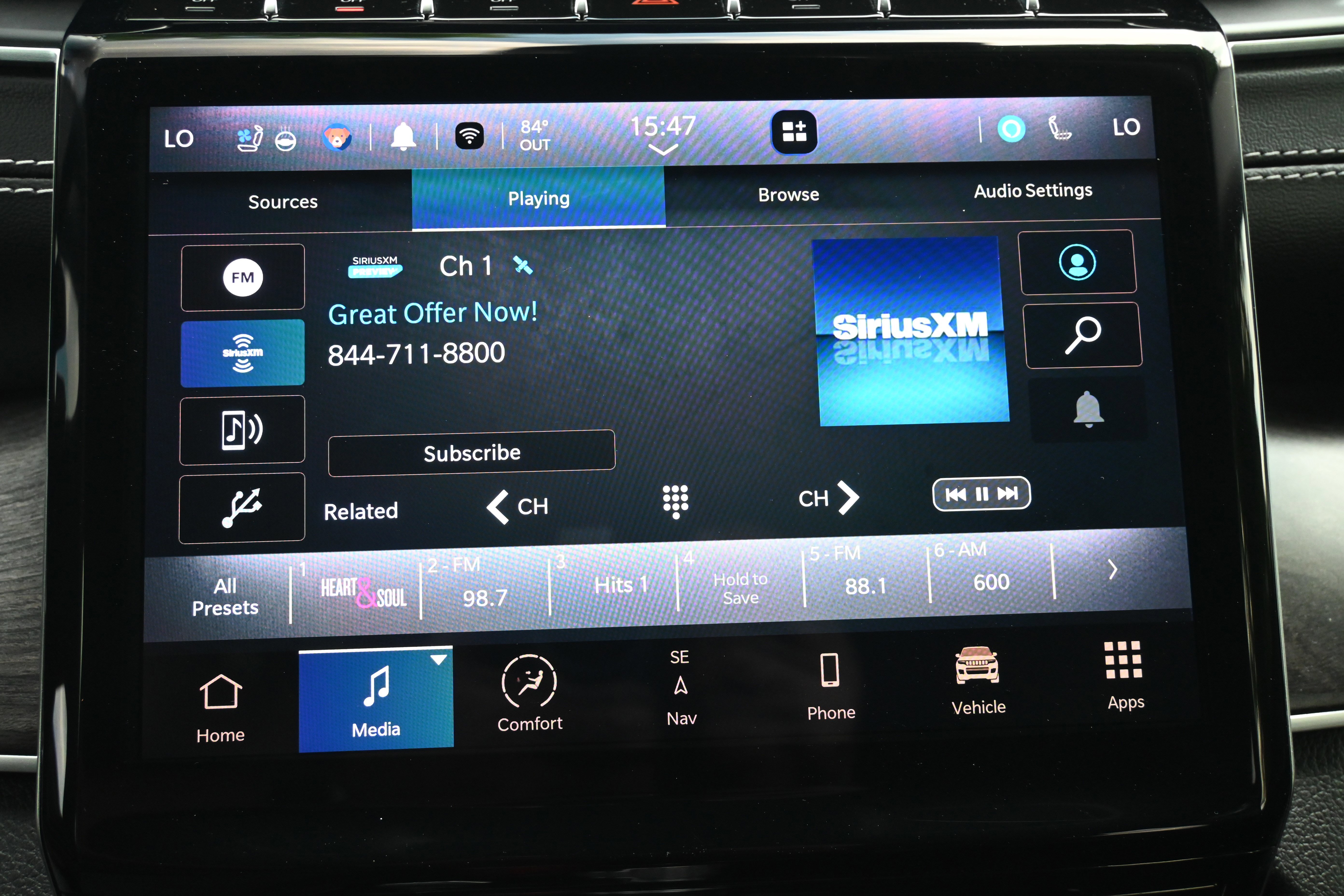 Used 2023 Jeep Grand Cherokee L Limited w/ Luxury Tech Group II AWD/4WD image 22