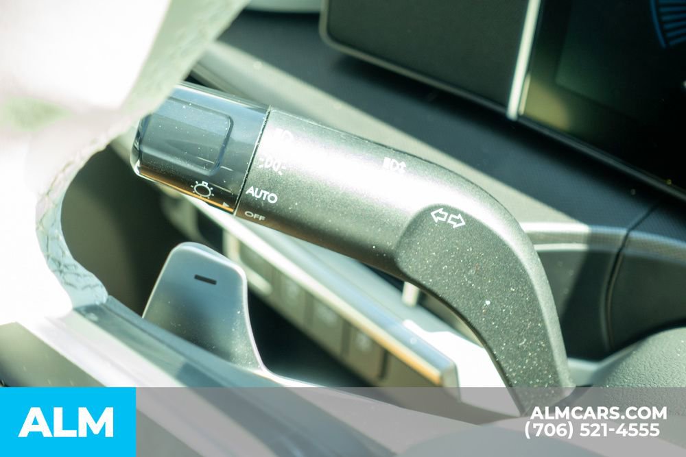 Used 2025 Hyundai Santa Fe SEL image 34