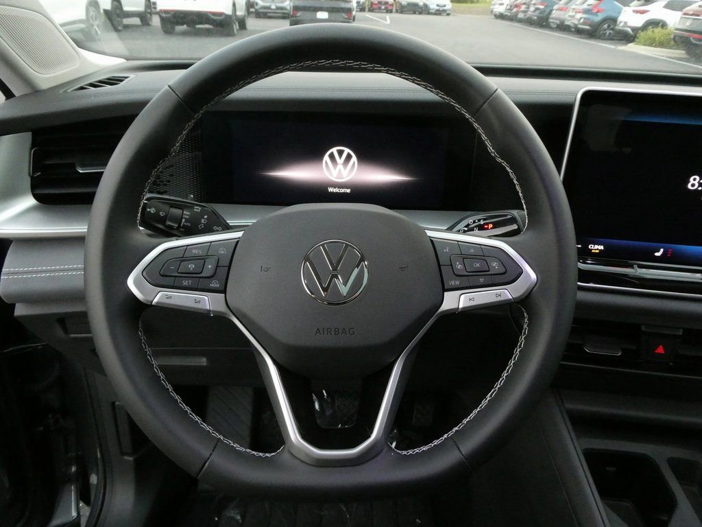 New 2026 Volkswagen Tiguan SE AWD/4WD image 4