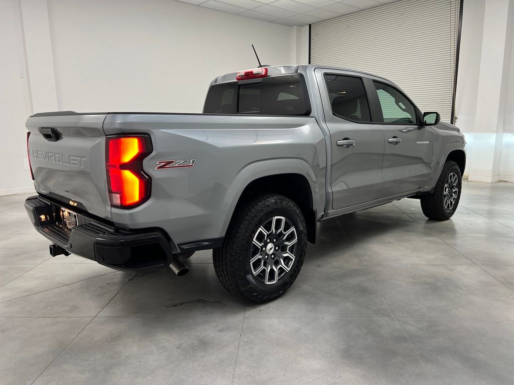 Used 2026 Chevrolet Colorado Z71 AWD/4WD image 7