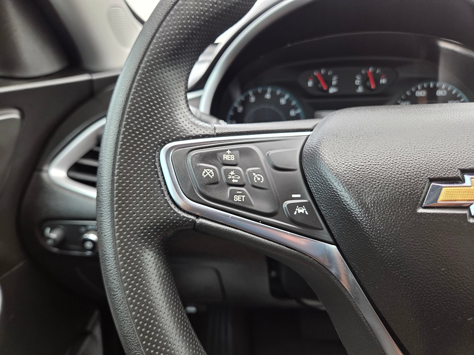 Used 2024 Chevrolet Malibu LT FWD image 46
