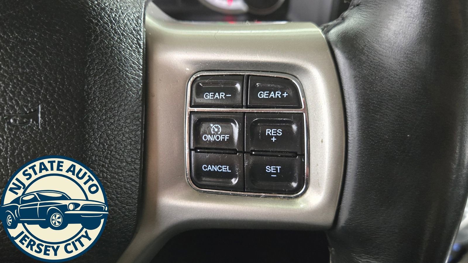 Used 2018 RAM 1500 Laramie w/ Convenience Group image 16