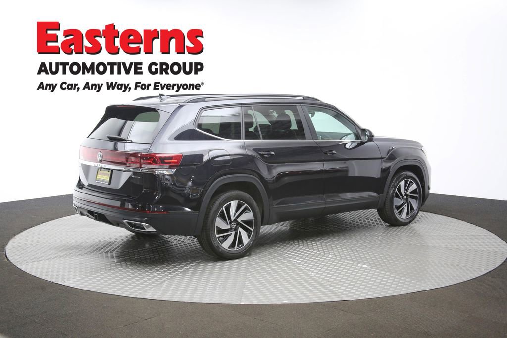 Used 2024 Volkswagen Atlas SE image 41